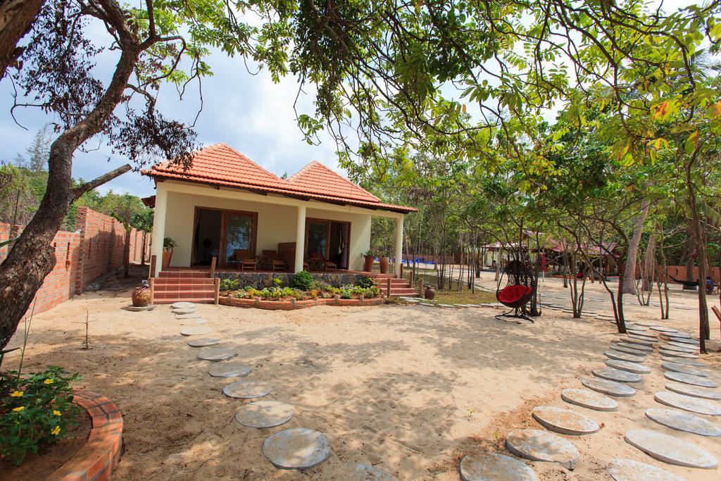 Wild Beach Phu Quoc Resort Exterior photo
